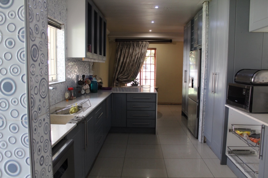 5 Bedroom Property for Sale in Sasolburg Ext 11 Free State
